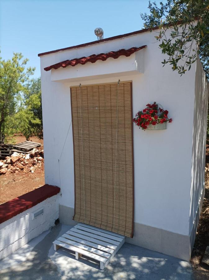 Villa Trullo Libellula Ceglie Messapica Exterior foto